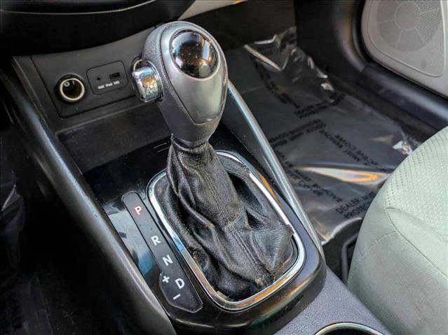 Used 2013 Kia Forte EX image 12