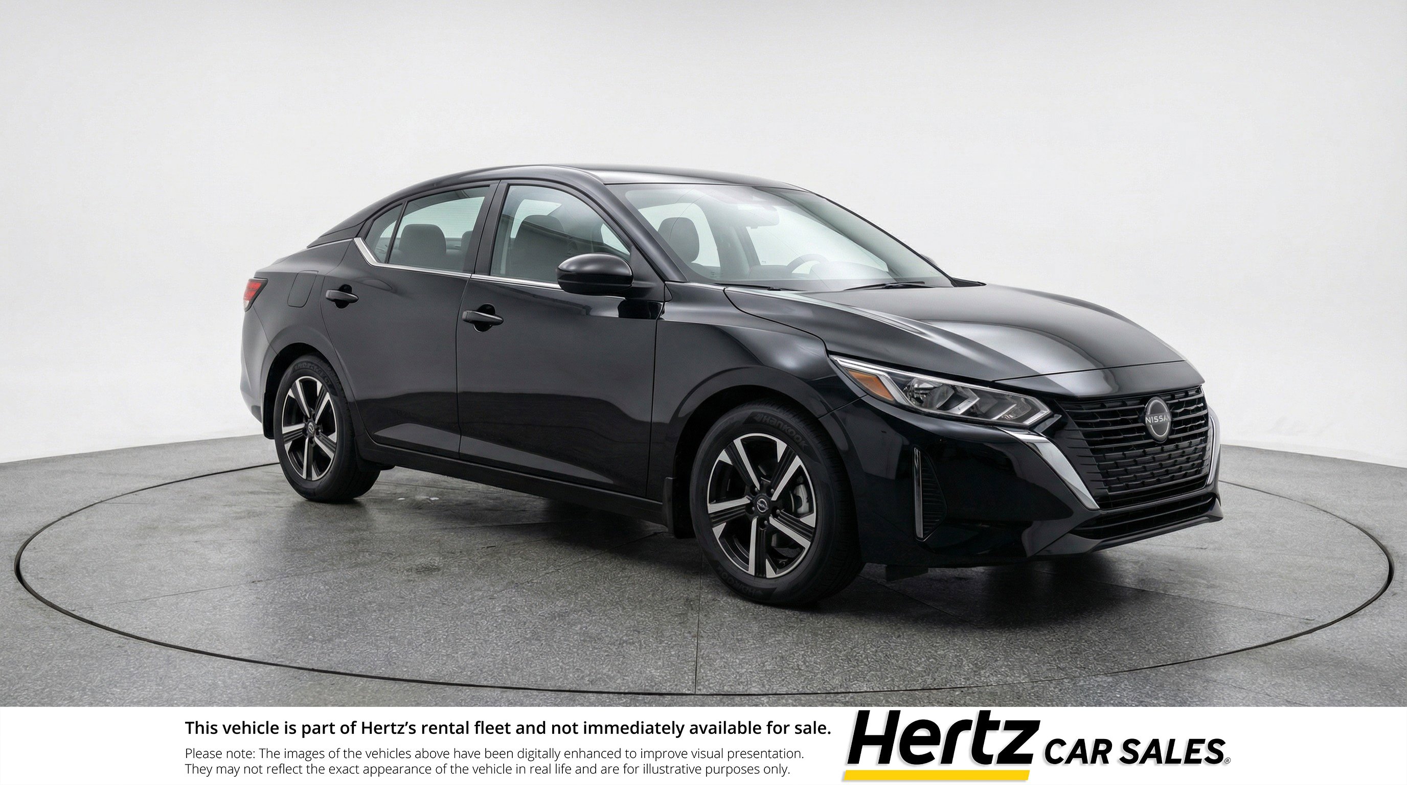 Used 2025 Nissan Sentra SV image 1