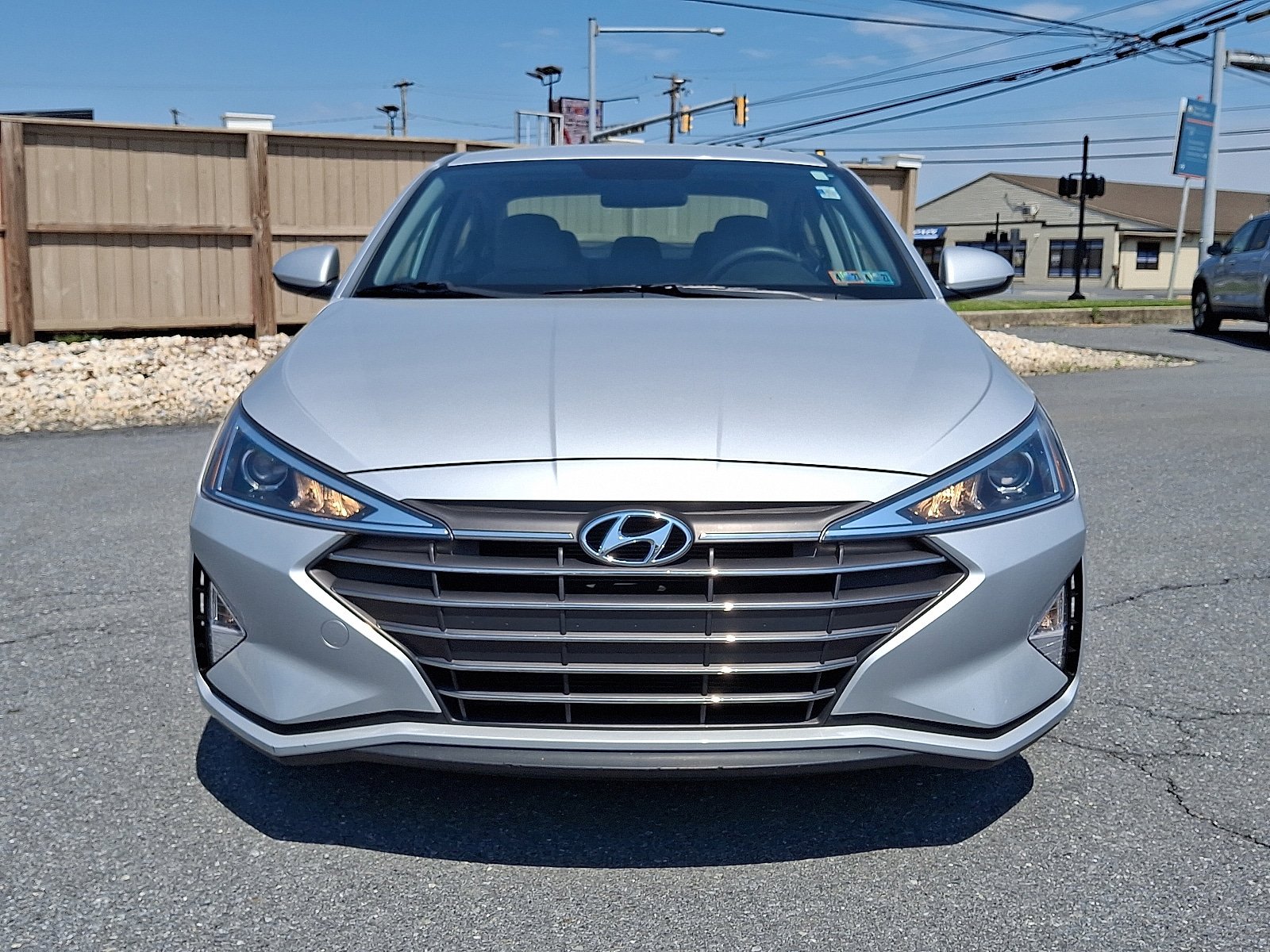 Used 2019 Hyundai Elantra SE FWD video 2