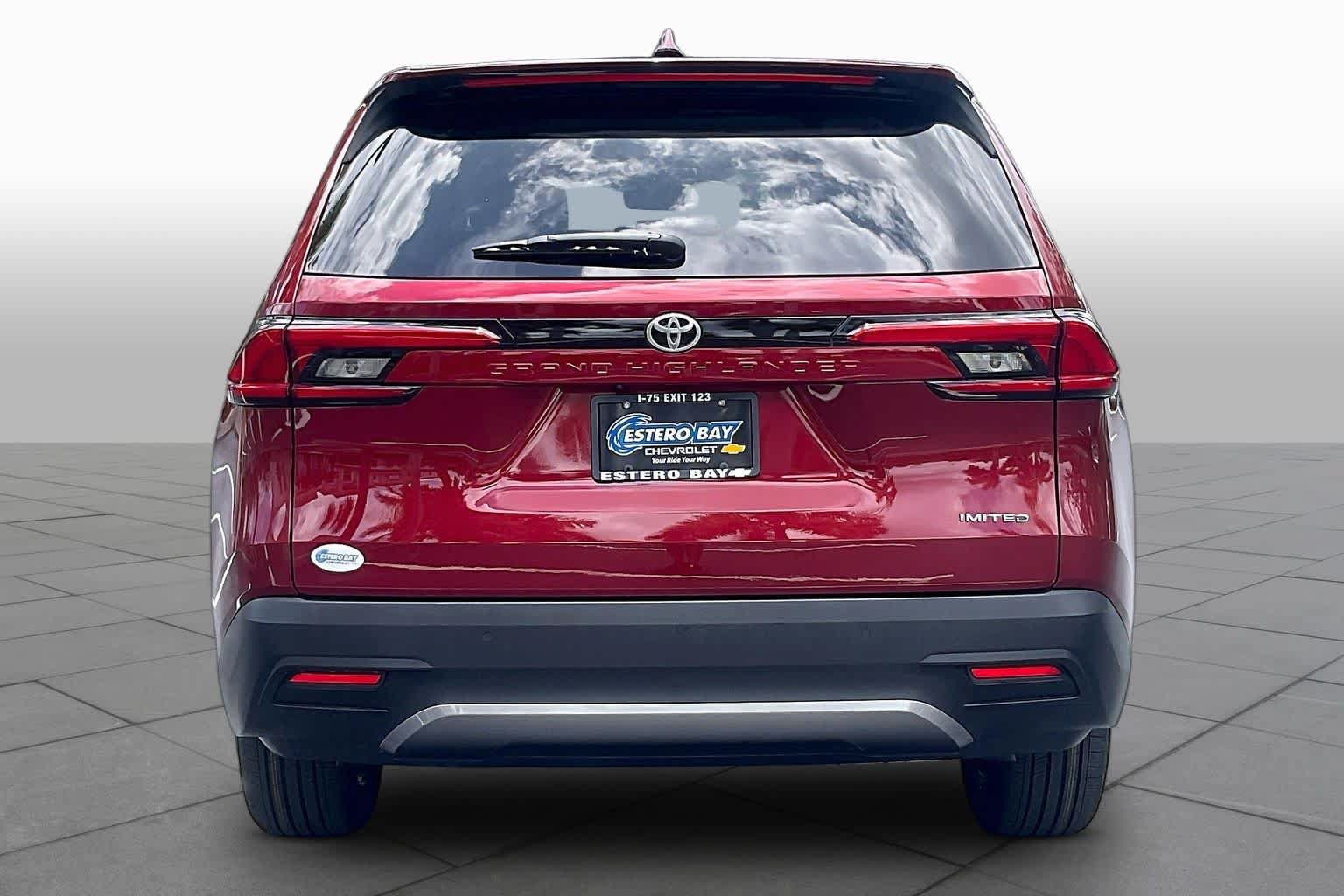 Certified 2024 Toyota Grand Highlander FWD image 5