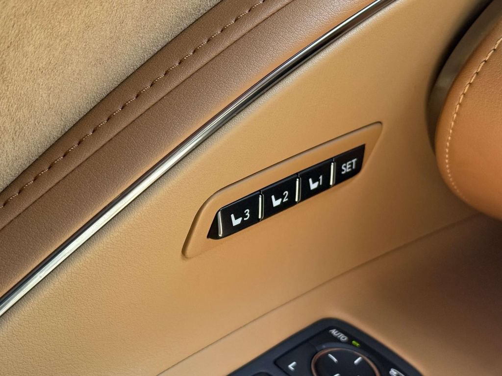 Used 2018 Lexus LC 500 Coupe RWD image 27
