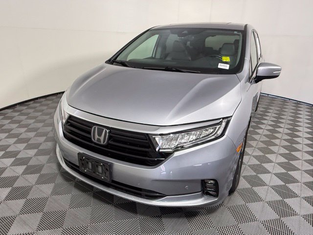 Used 2022 Honda Odyssey Touring image 2