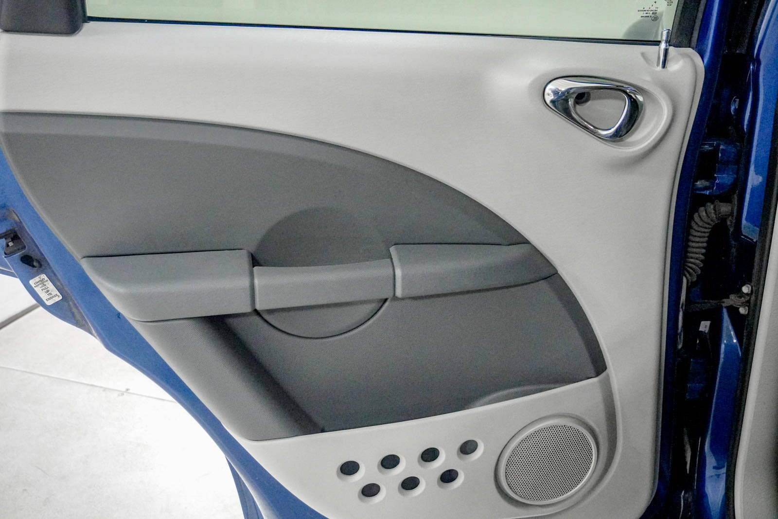 Used 2010 Chrysler PT Cruiser FWD image 33