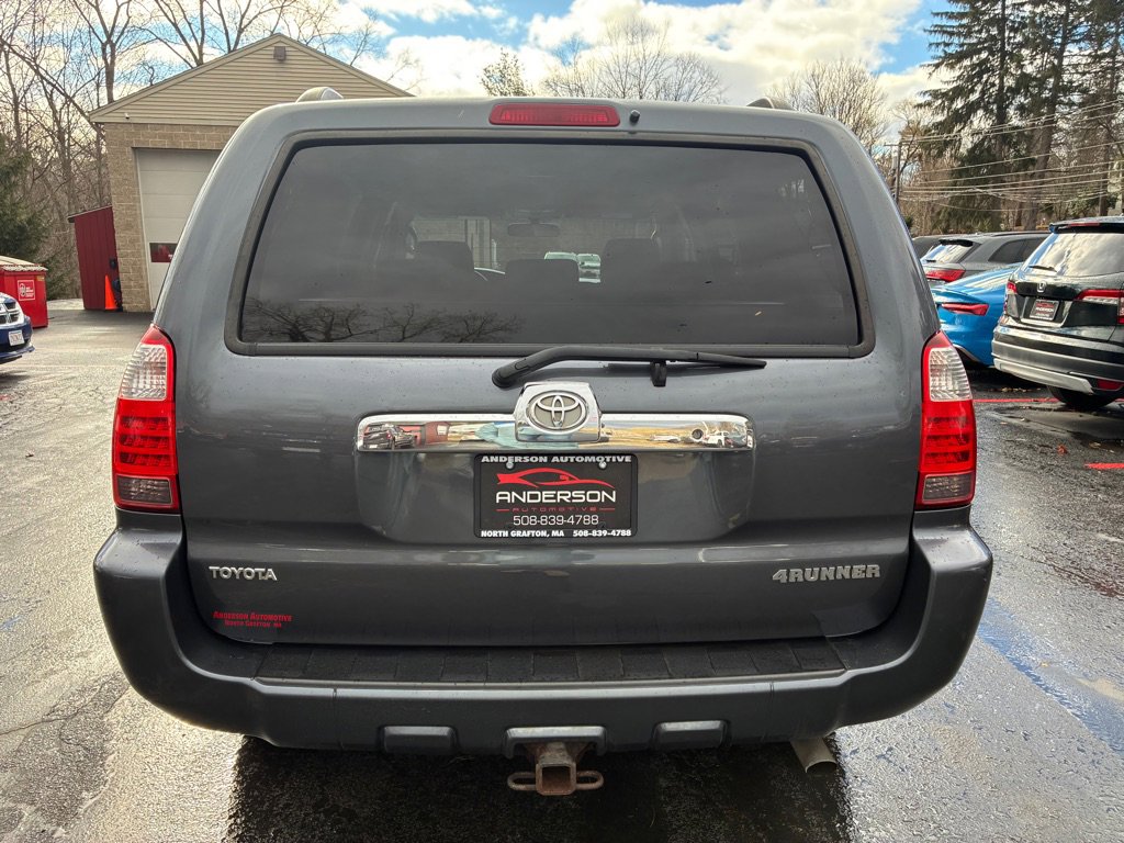 Used 2007 Toyota 4Runner SR5 image 7