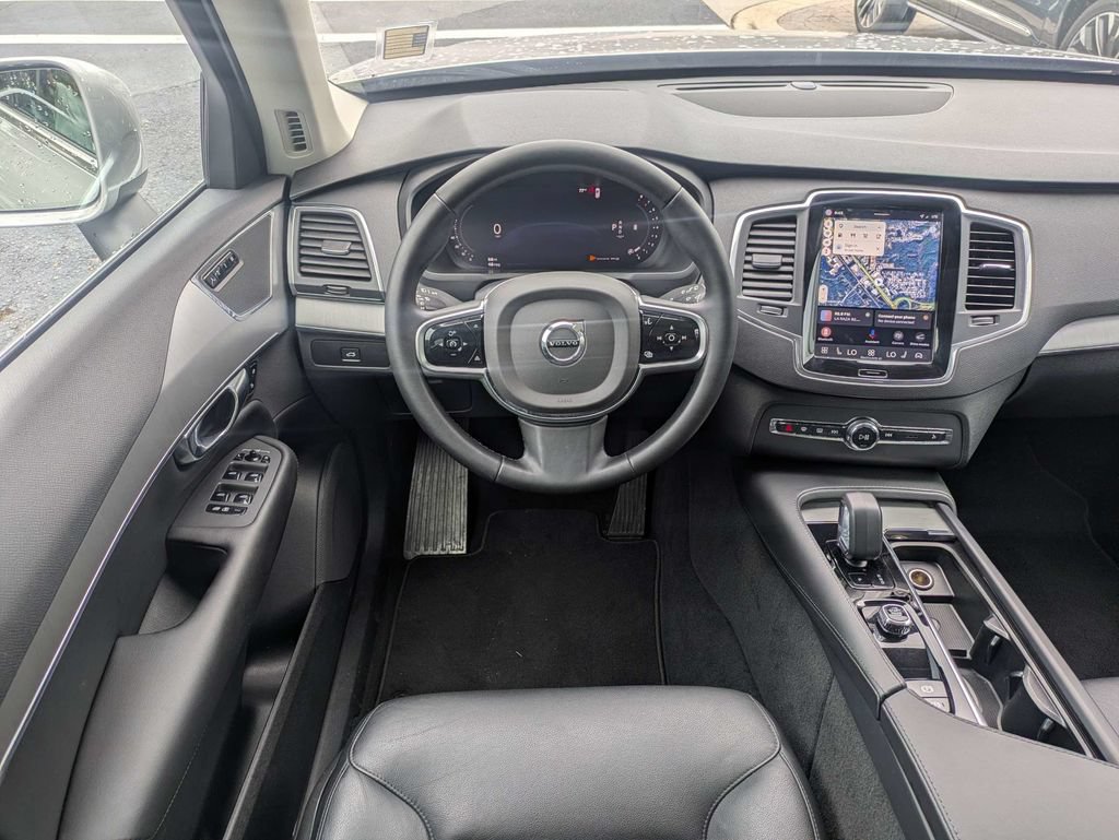 Certified 2025 Volvo XC90 B5 Core AWD/4WD image 21