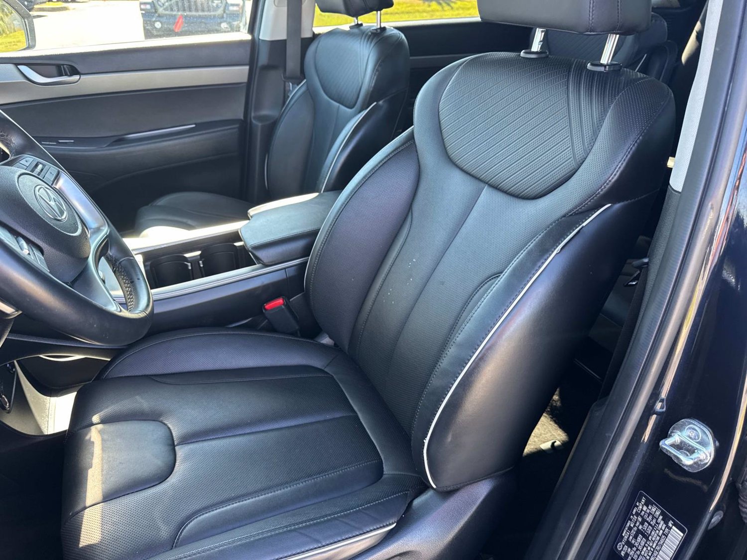 Used 2024 Hyundai Palisade SEL FWD image 32