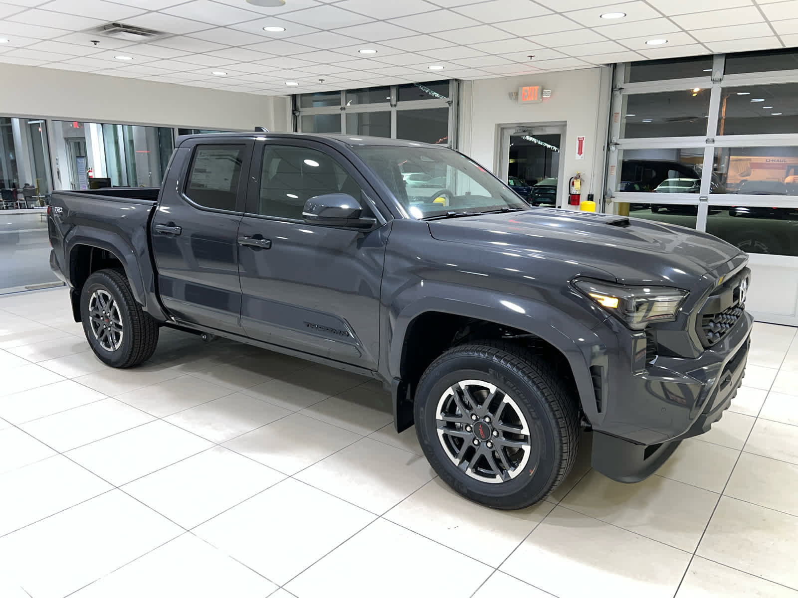 New 2025 Toyota Tacoma TRD Sport w/ TRD Sport Upgrade Package image 1