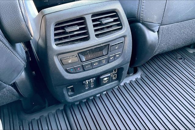 Used 2020 Honda Pilot Elite image 34