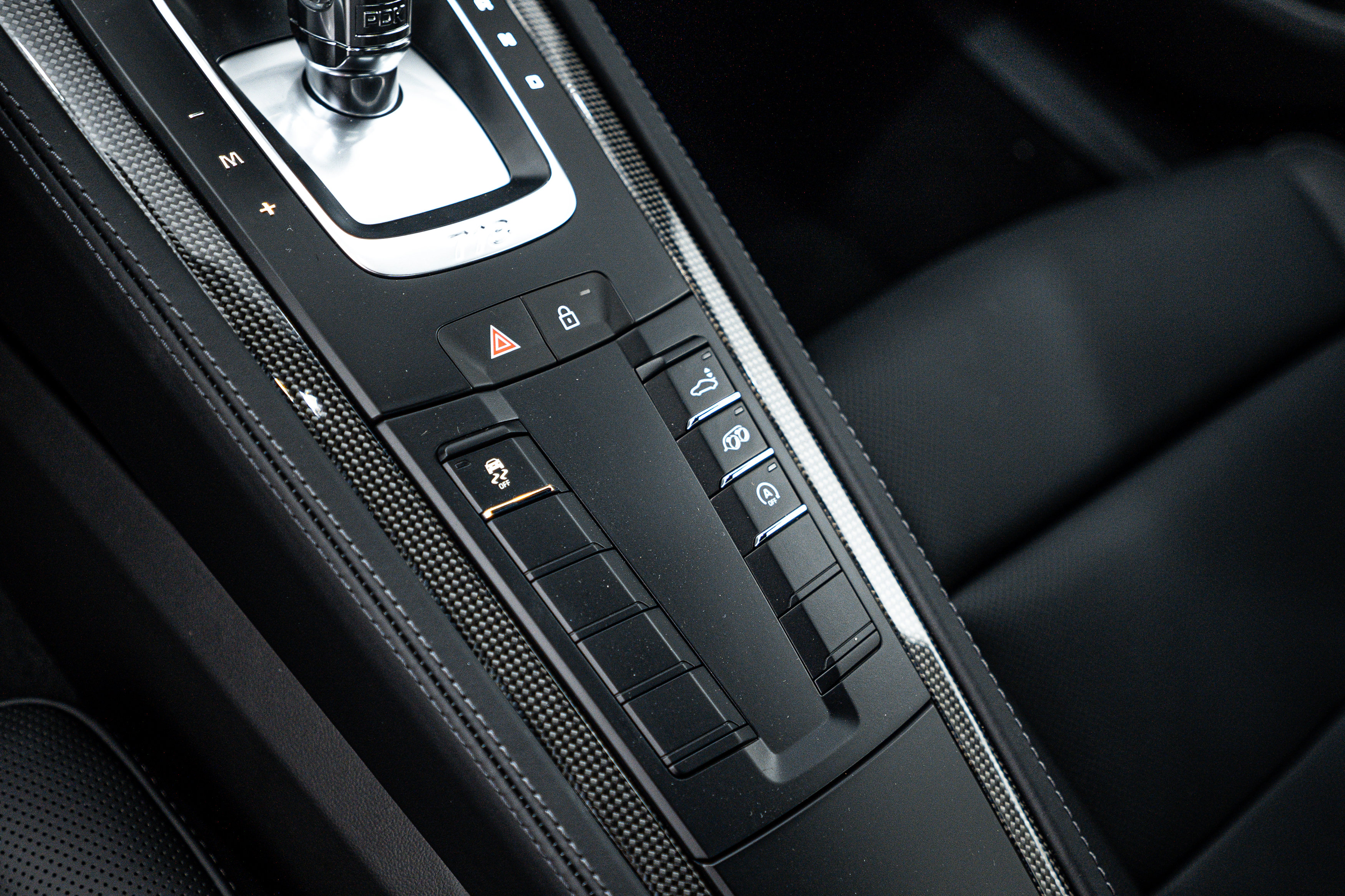 Certified 2025 Porsche 718 Cayman image 18