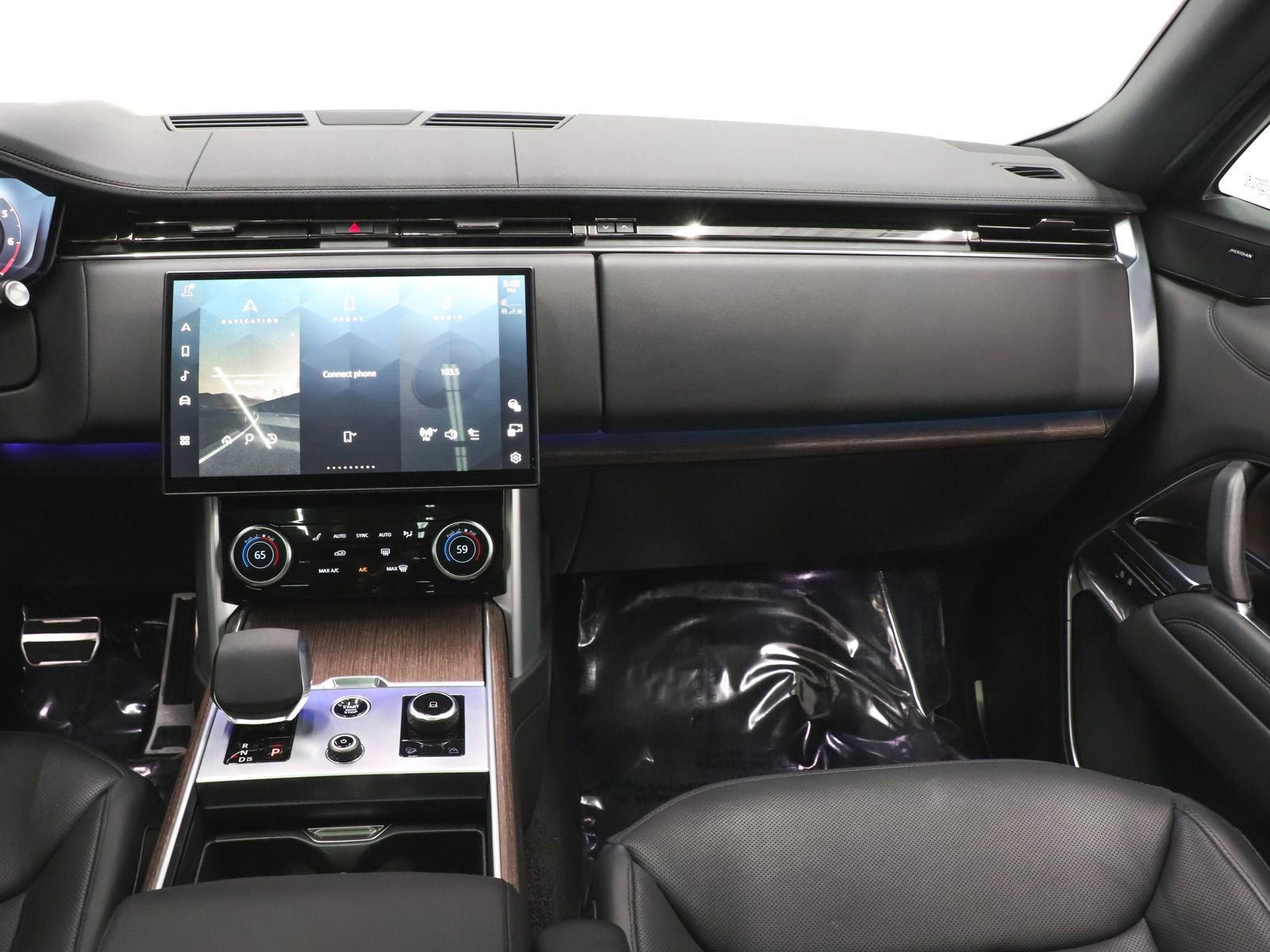 Used 2023 Land Rover Range Rover SE image 29