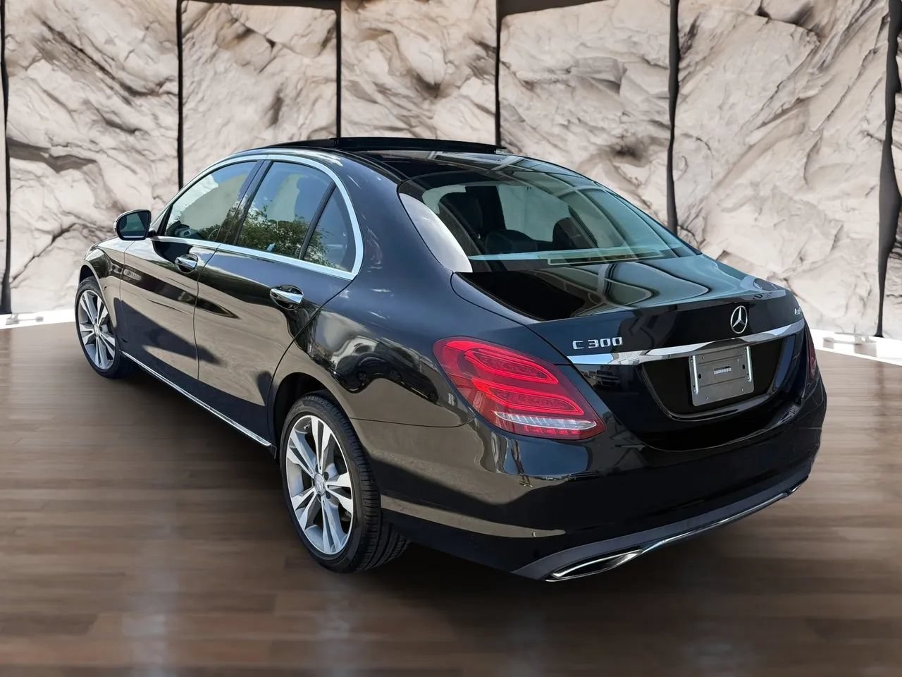 Used 2015 Mercedes-Benz C 300 4MATIC Sedan w/ Multimedia Package image 20