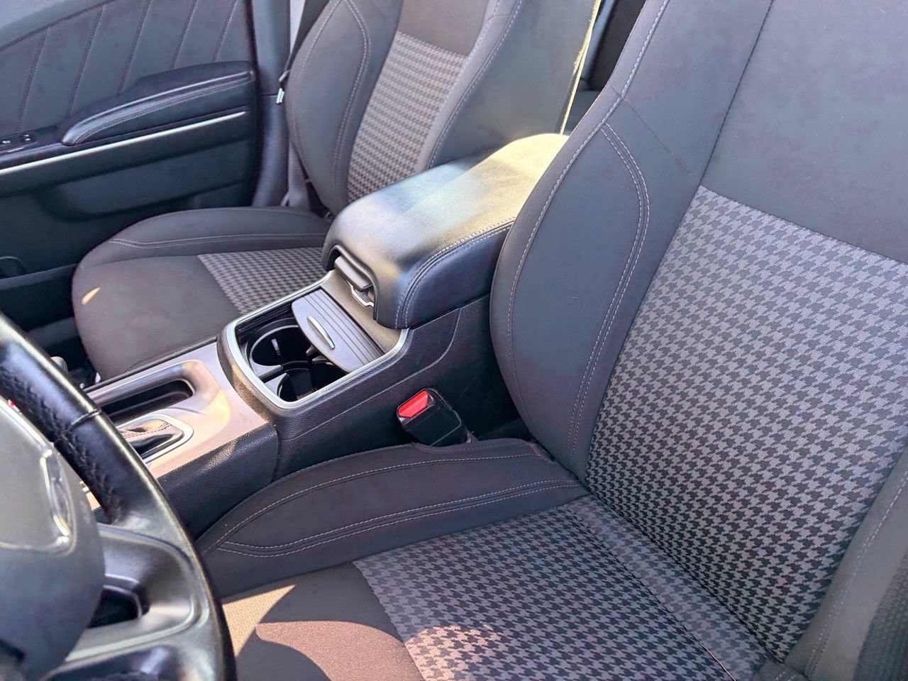 Used 2023 Dodge Charger SXT RWD image 20