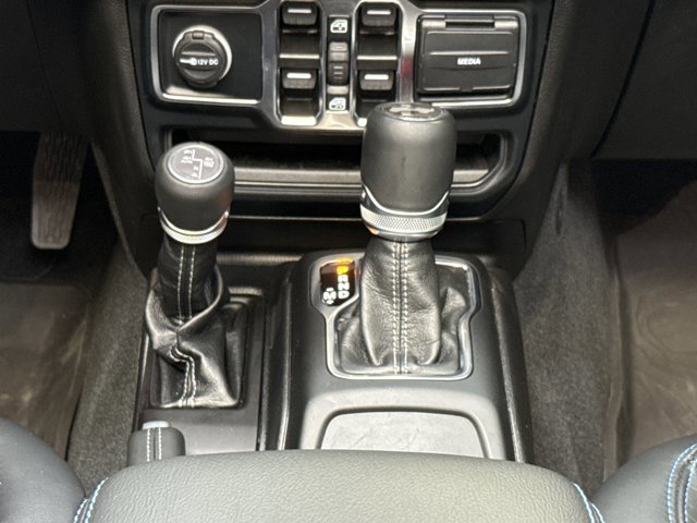 Used 2024 Jeep Wrangler High Altitude image 26