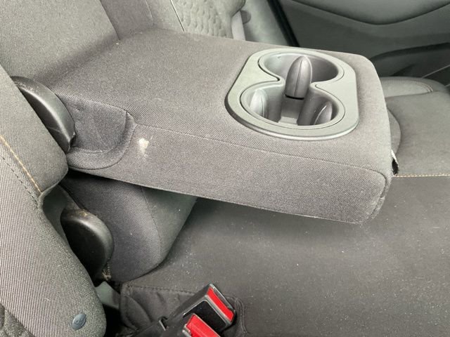 Used 2018 Chevrolet Equinox LT image 12