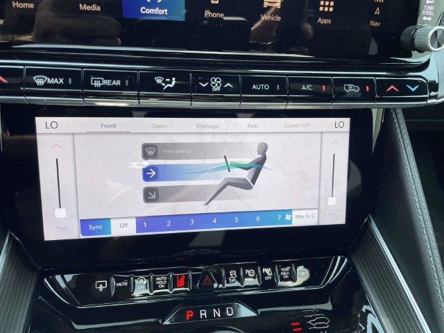 New 2026 Jeep Grand Wagoneer L Summit w/ Premium Group III AWD/4WD image 35