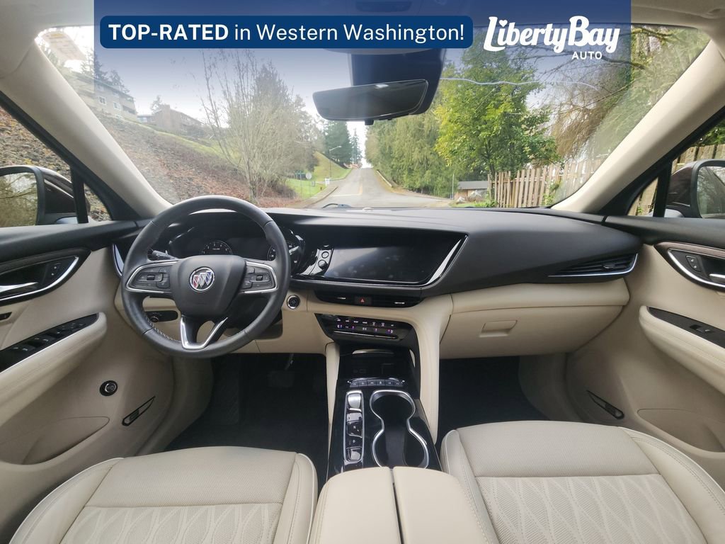 Used 2021 Buick Envision Avenir w/ Technology Package II image 12