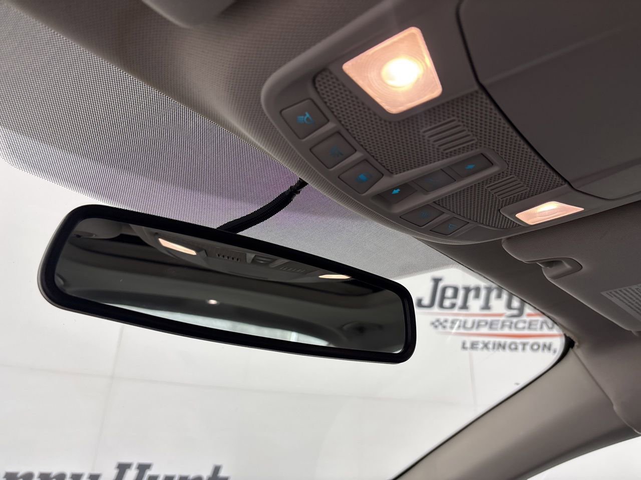 Used 2014 Ford Fusion SE w/ Equipment Group 202A image 21