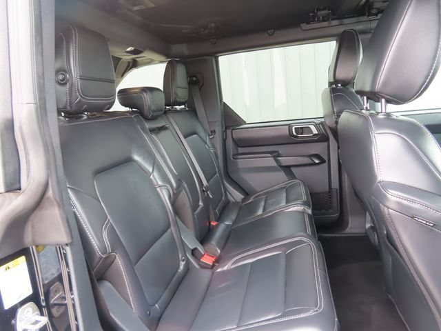 Used 2025 Ford Bronco Outer Banks AWD/4WD image 29