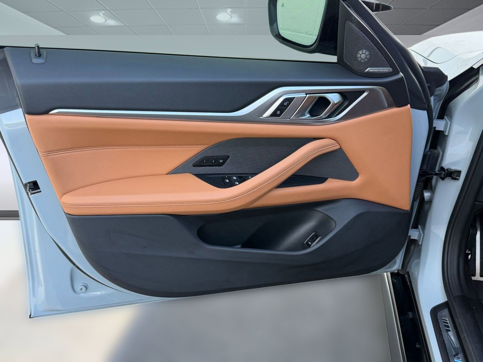 Certified 2025 BMW M440i image 12