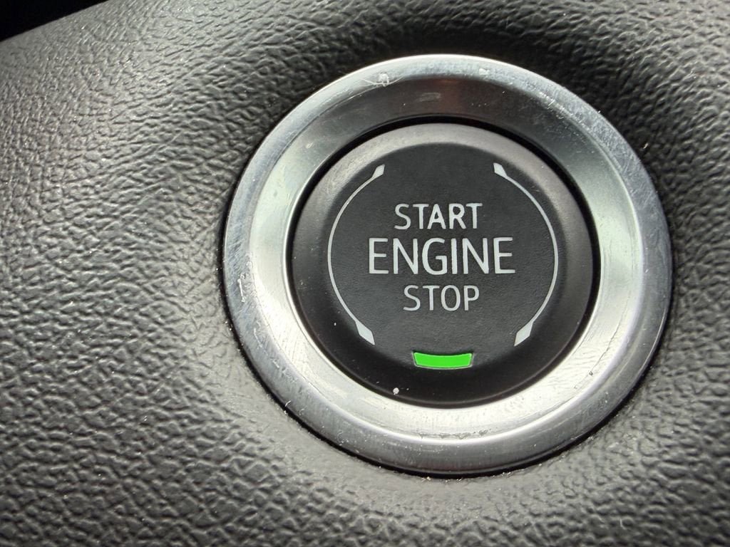 Used 2024 Chevrolet Colorado LT w/ LT Convenience Package III RWD image 29