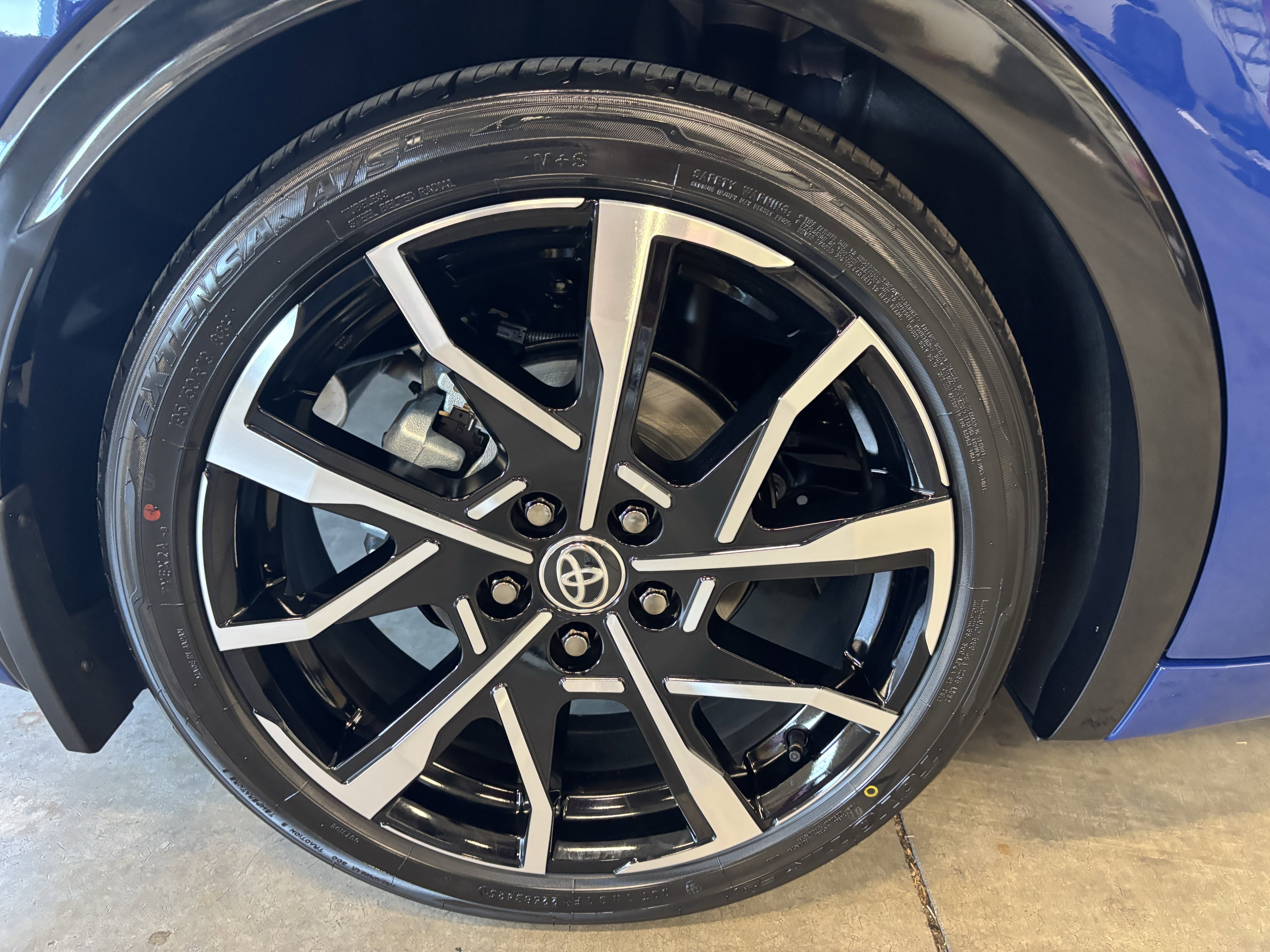 New 2026 Toyota Prius Plug-In Hybrid image 32