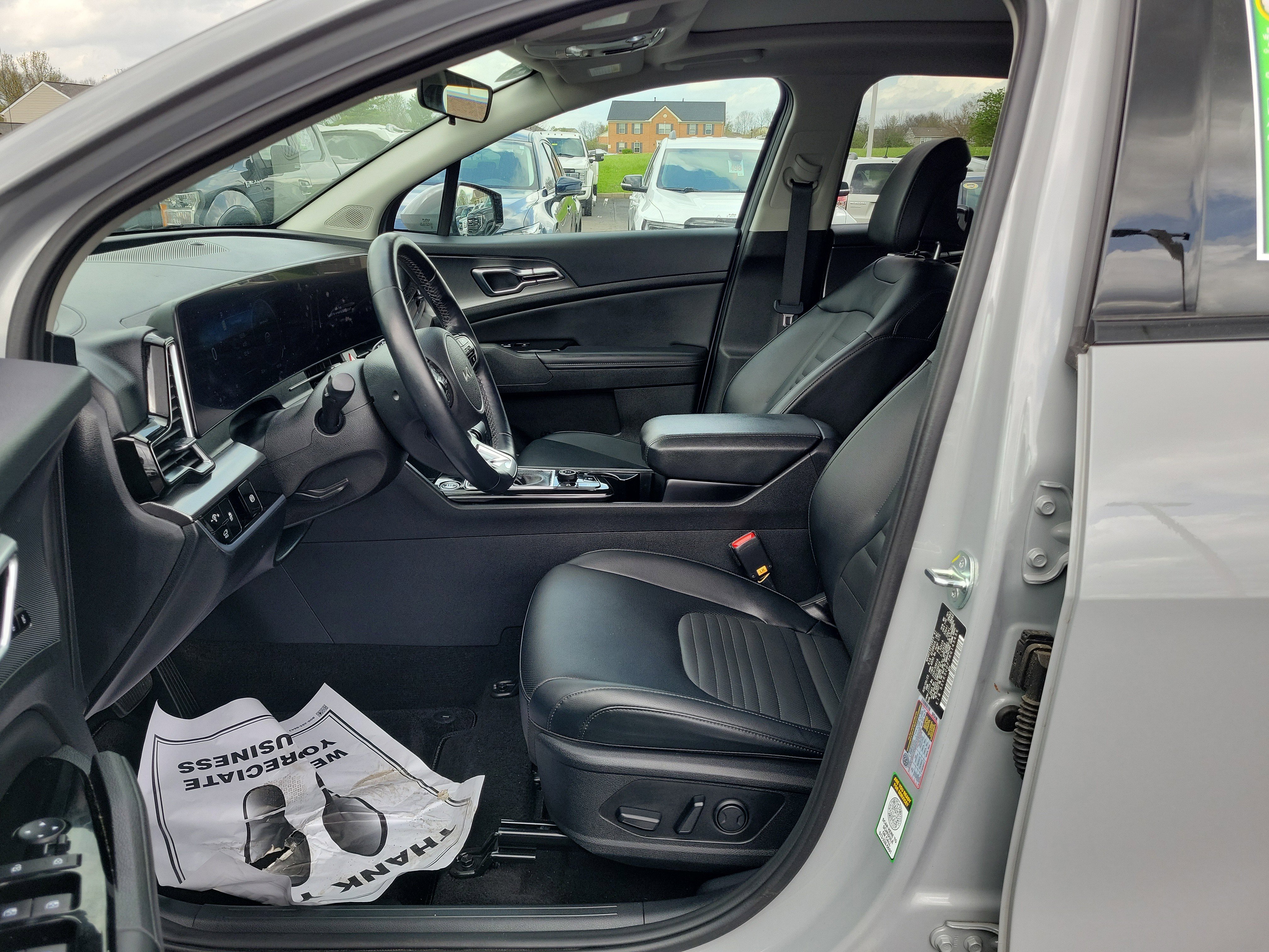 Used 2024 Kia Sportage SX image 16