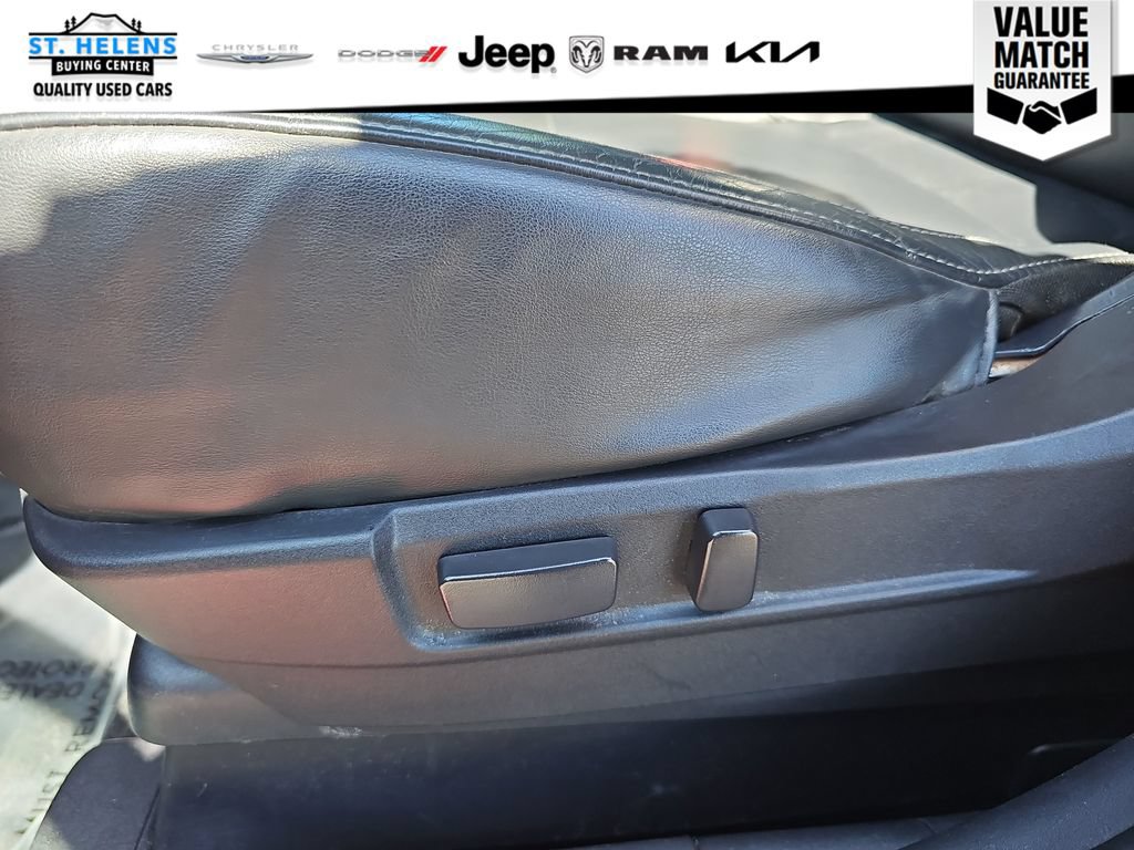 Used 2019 Mitsubishi Outlander ES AWD/4WD image 17