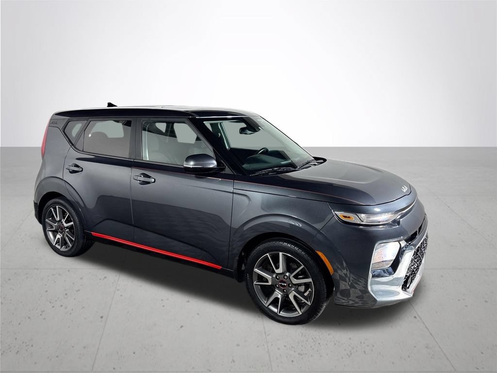 Certified 2022 Kia Soul GT-Line FWD image 5