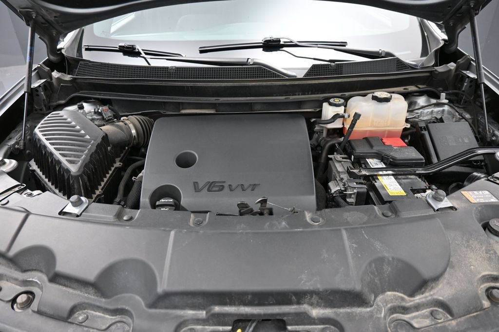 Used 2023 Chevrolet Traverse LT AWD/4WD image 38