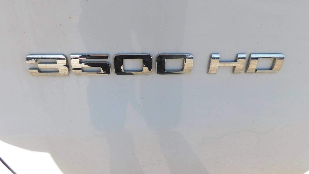 Used 2015 Chevrolet Silverado 3500 LT w/ LT Convenience Package image 31