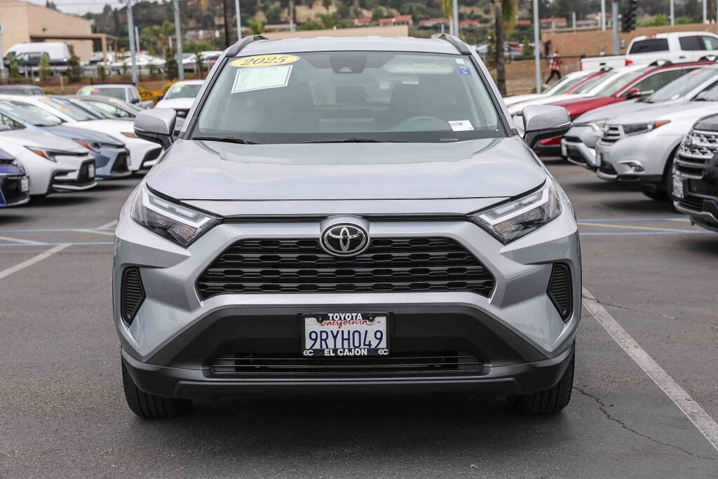 Certified 2025 Toyota RAV4 XLE FWD image 16