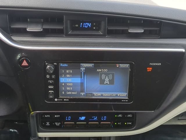 Used 2018 Toyota Corolla iM FWD image 19