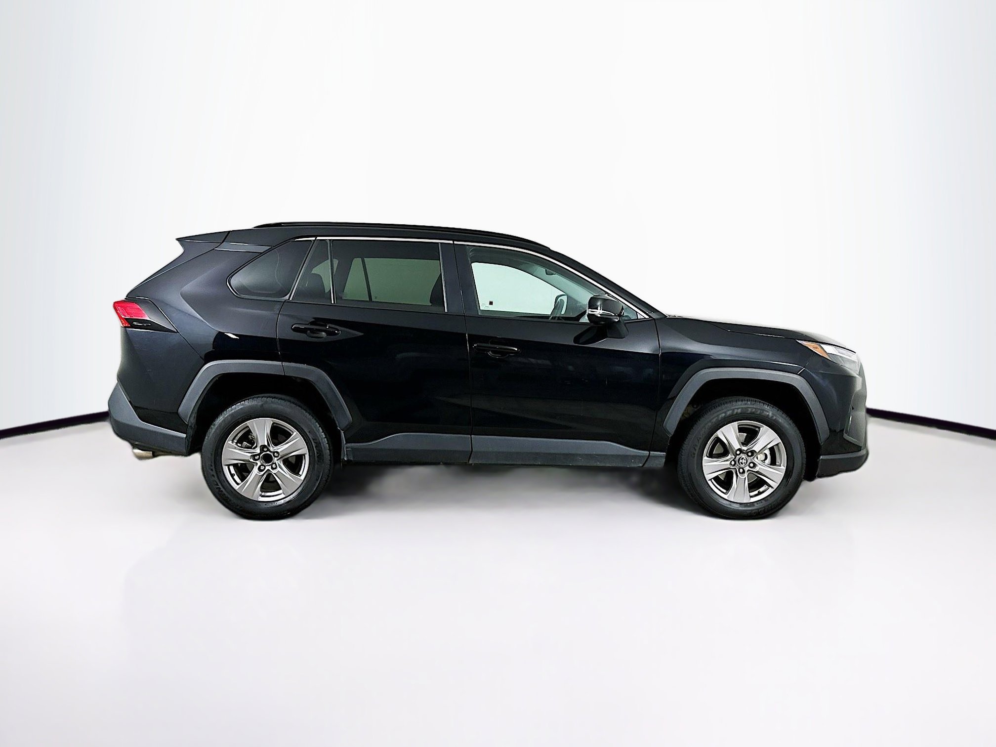 Used 2024 Toyota RAV4 XLE image 10