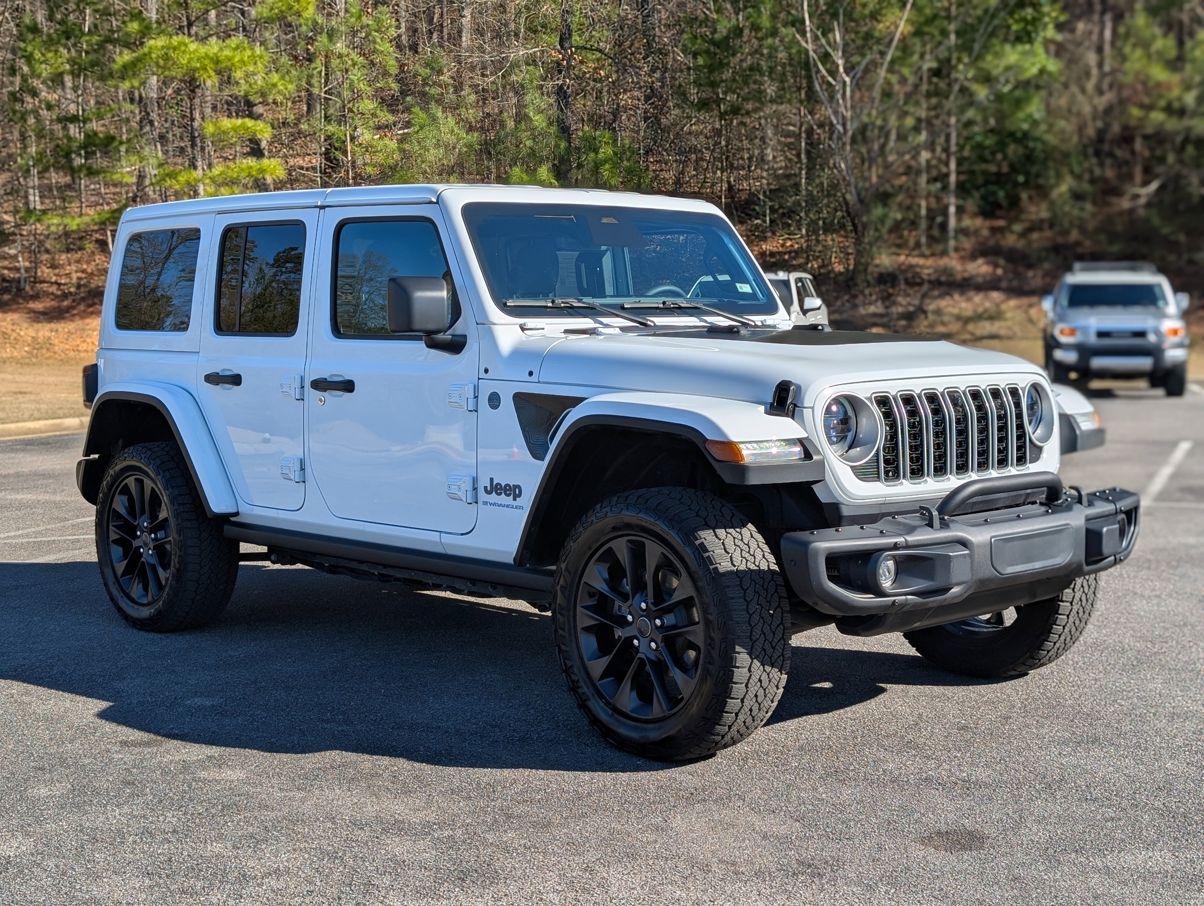 Used 2025 Jeep Wrangler Backcountry image 11