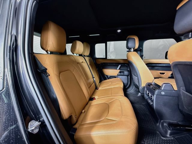 Certified 2024 Land Rover Defender 110 V8 AWD/4WD image 29
