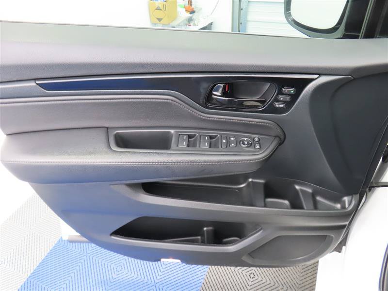 Used 2023 Honda Odyssey Elite image 16