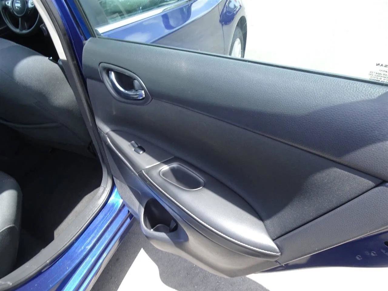 Used 2019 Nissan Sentra S w/ Appearance Package FWD image 26