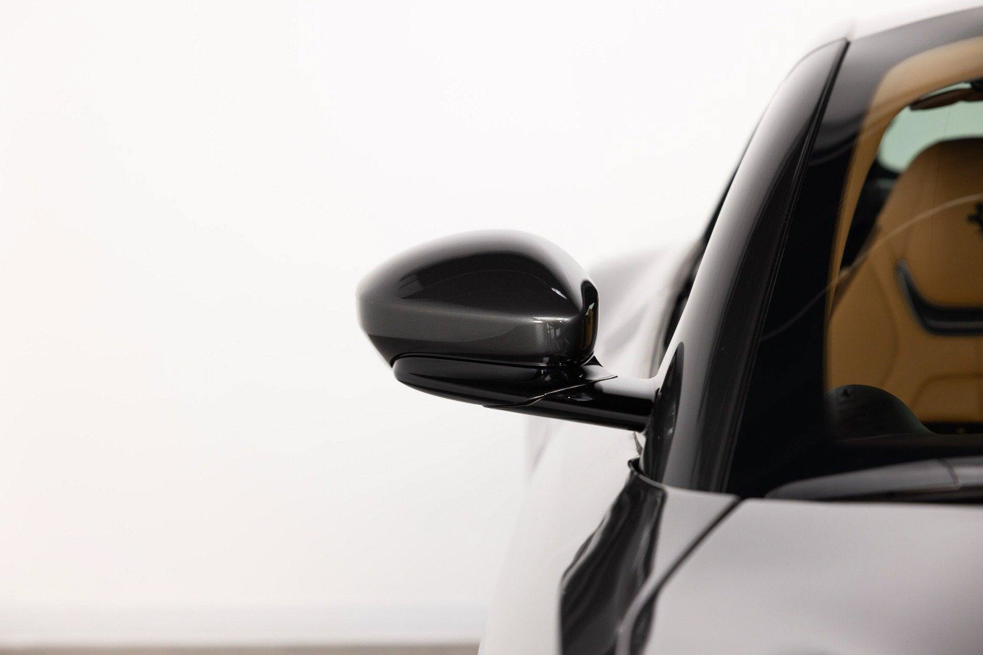 Used 2019 Ferrari Portofino RWD image 32