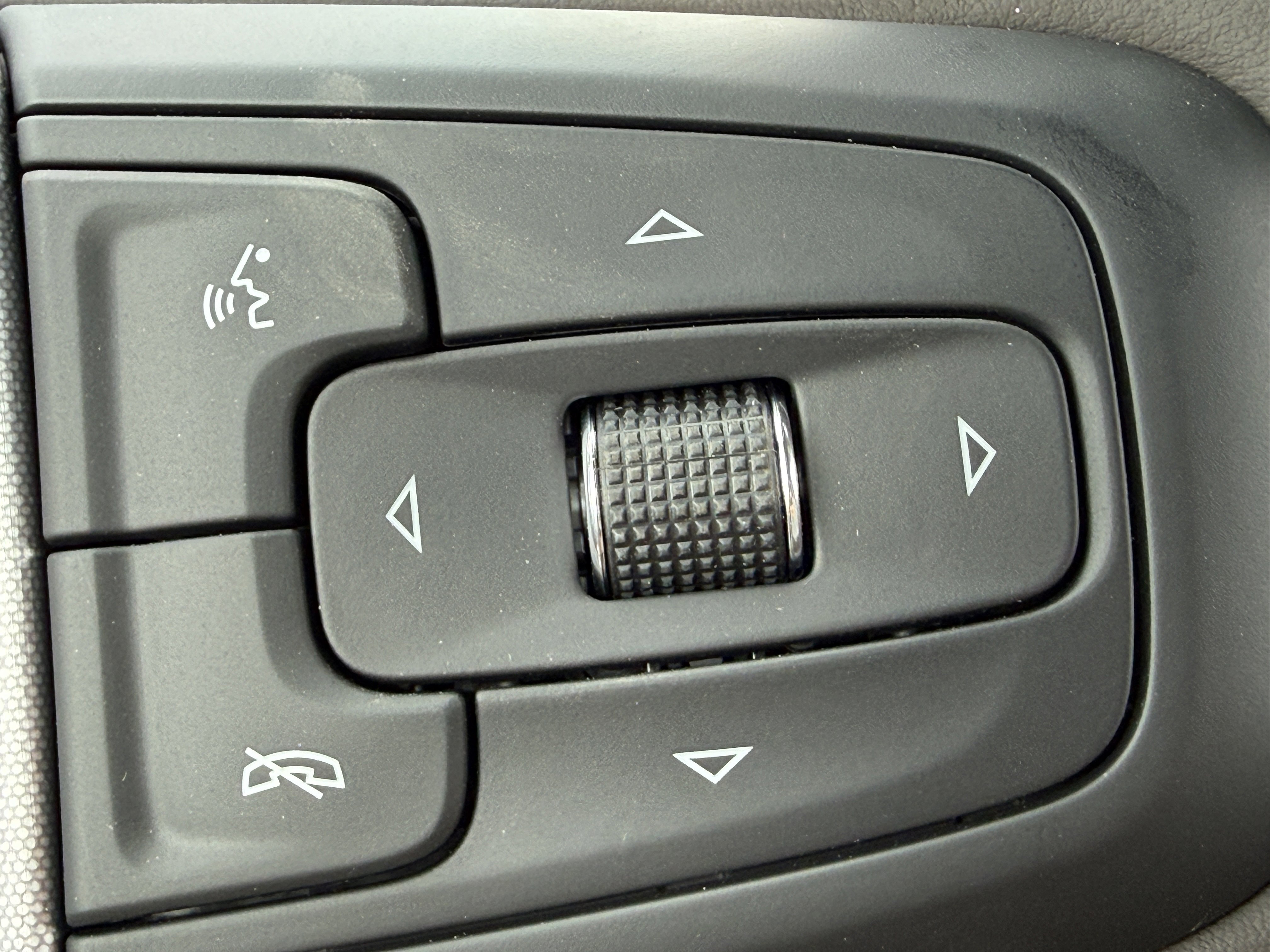 New 2026 GMC Sierra 1500 SLT w/ SLT Premium Package image 27