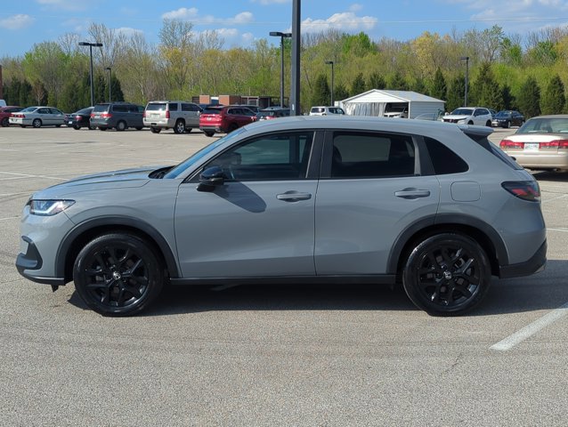 Used 2023 Honda HR-V Sport image 4