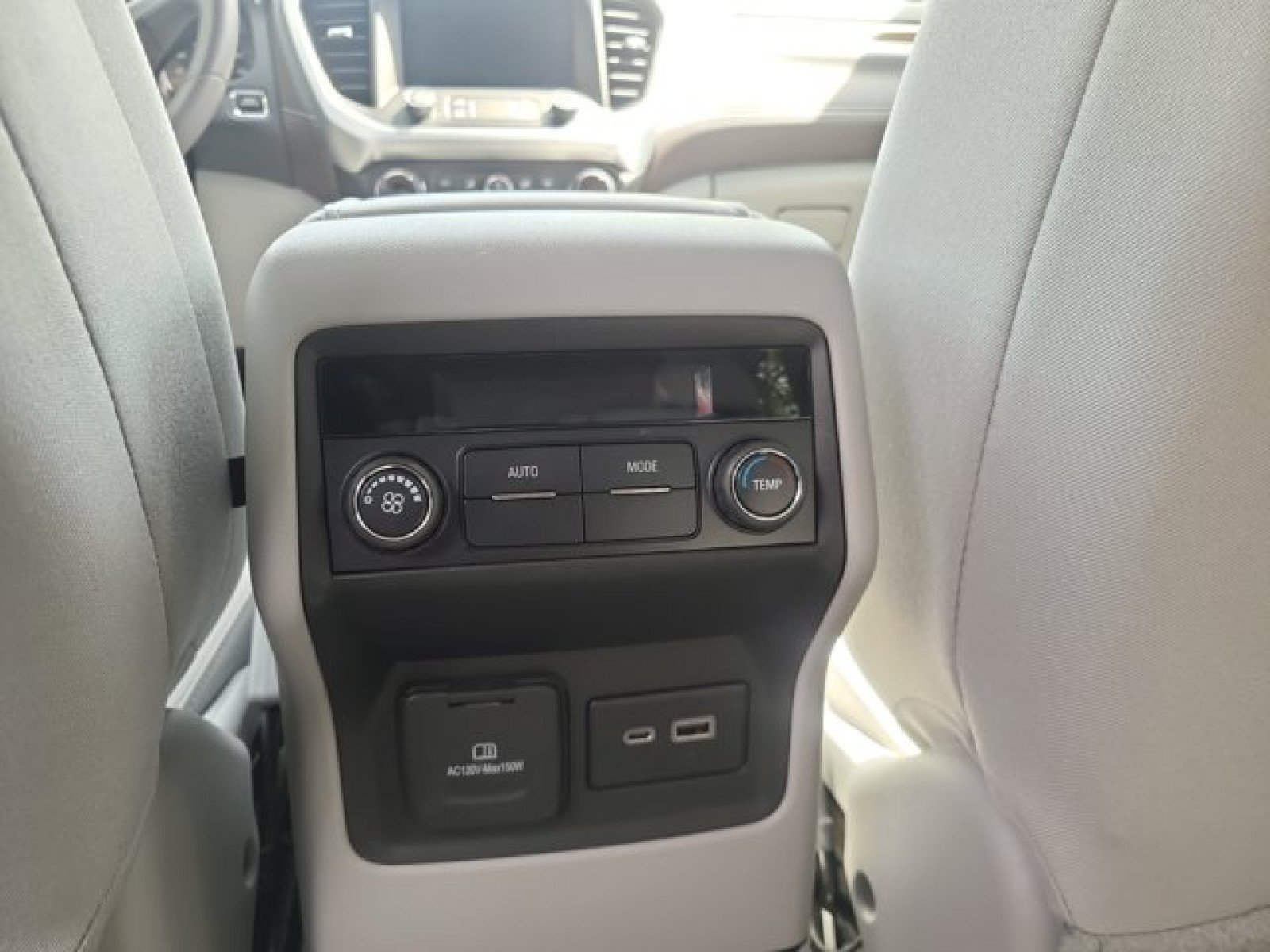 Used 2023 GMC Acadia SLE w/ Driver Convenience Package AWD/4WD image 36