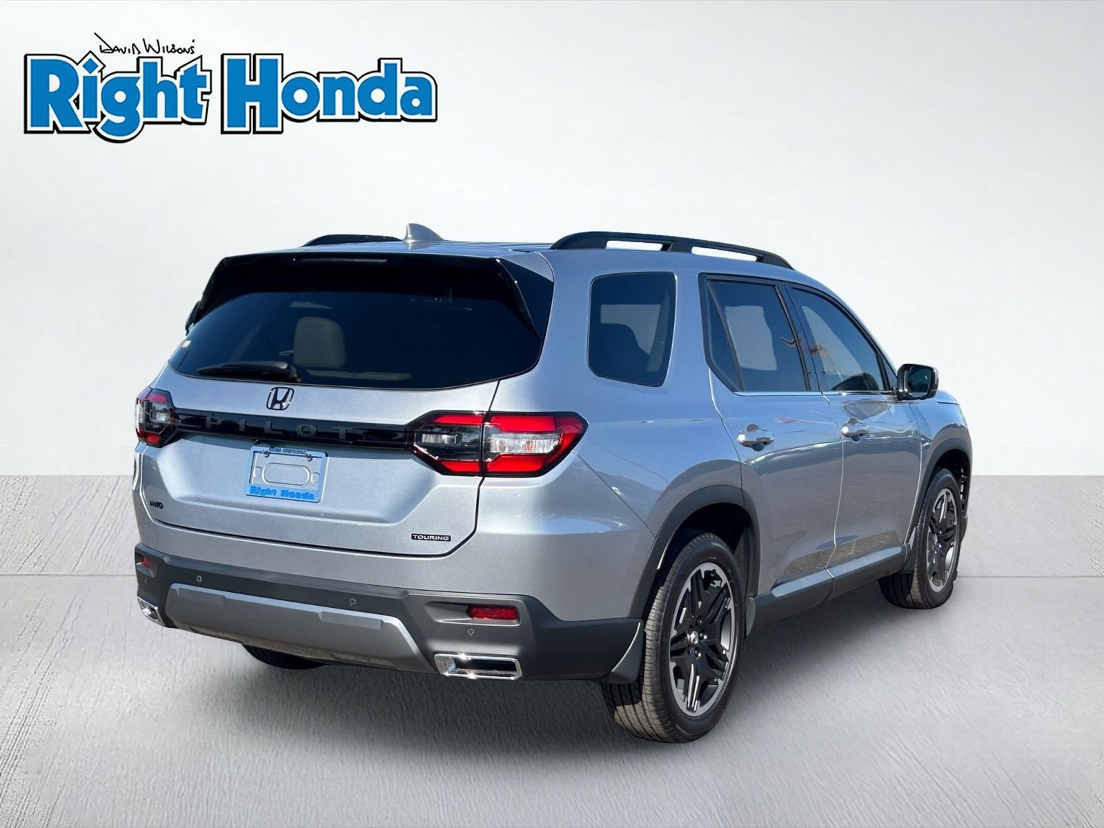 New 2026 Honda Pilot Touring image 5