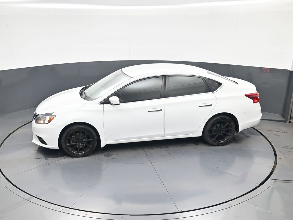 Used 2017 Nissan Sentra S FWD image 28