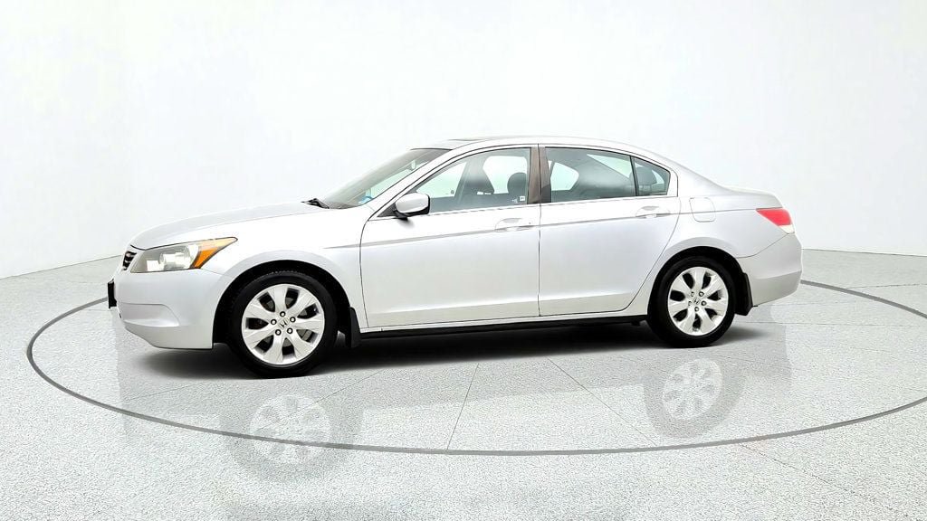 Used 2010 Honda Accord EX-L image 8