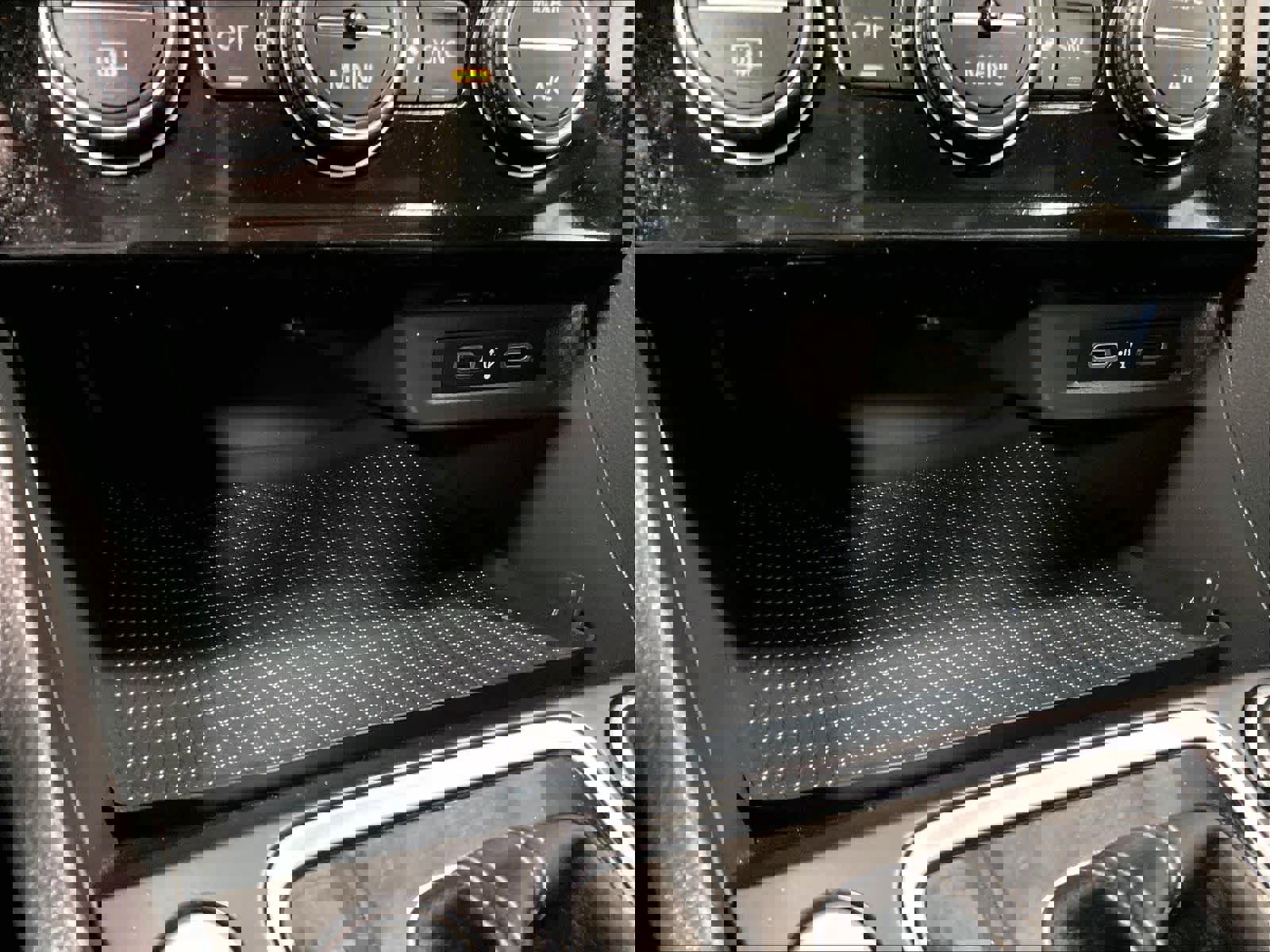 Used 2021 Volkswagen Jetta SE w/ SE Cold Weather Package image 26