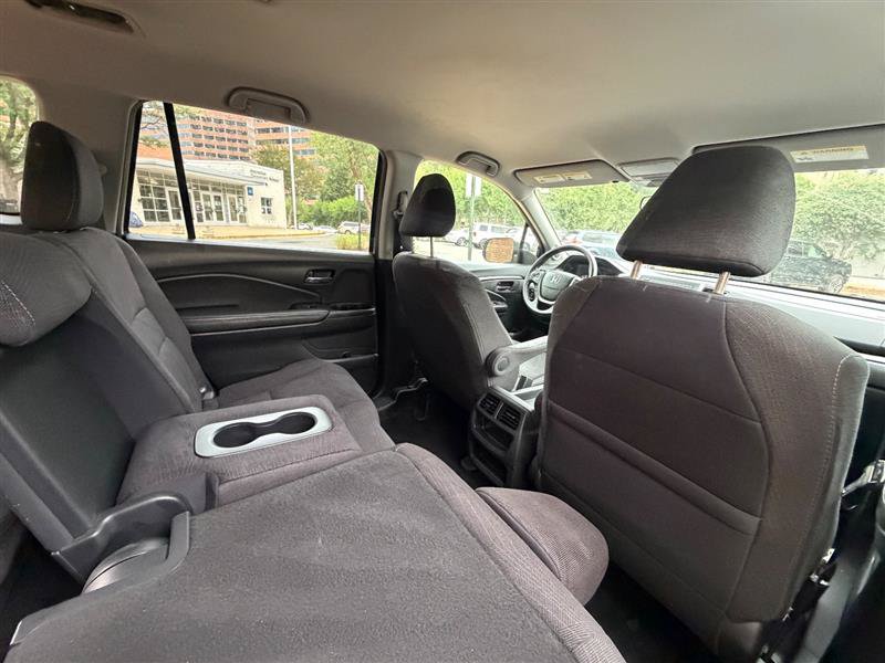 Used 2018 Honda Pilot LX image 27