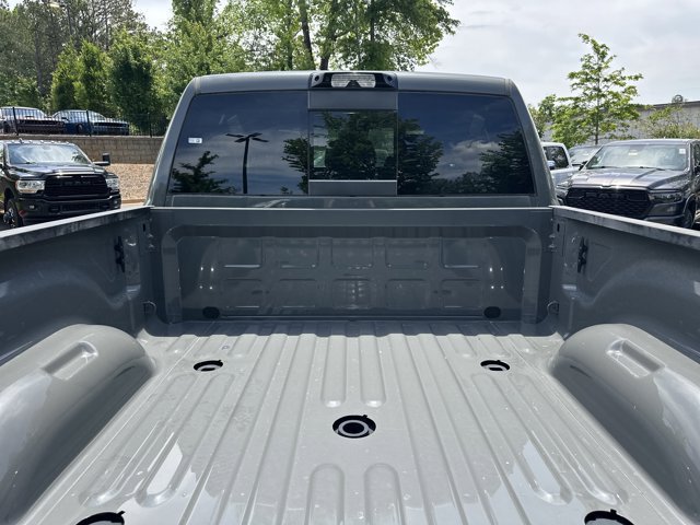 New 2026 RAM 3500 Laramie AWD/4WD image 19