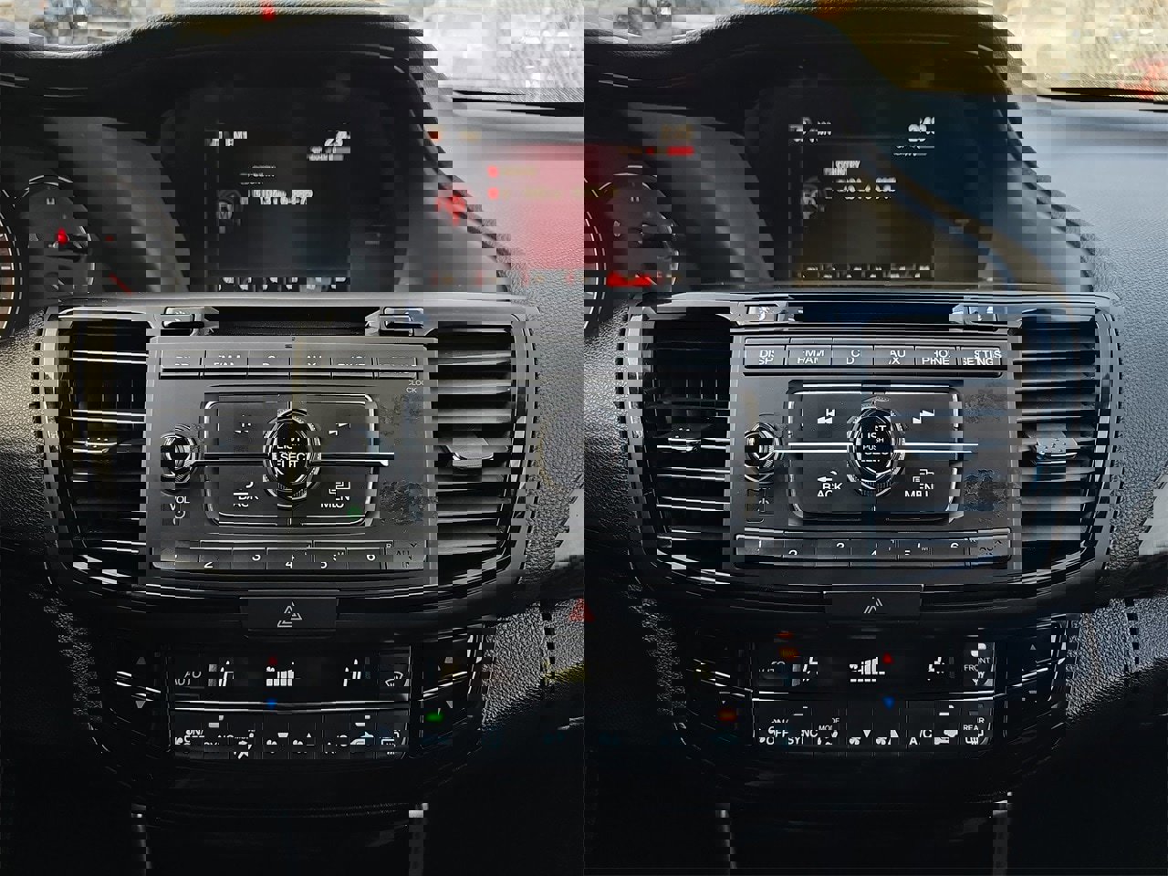 Used 2017 Honda Accord Sport image 19