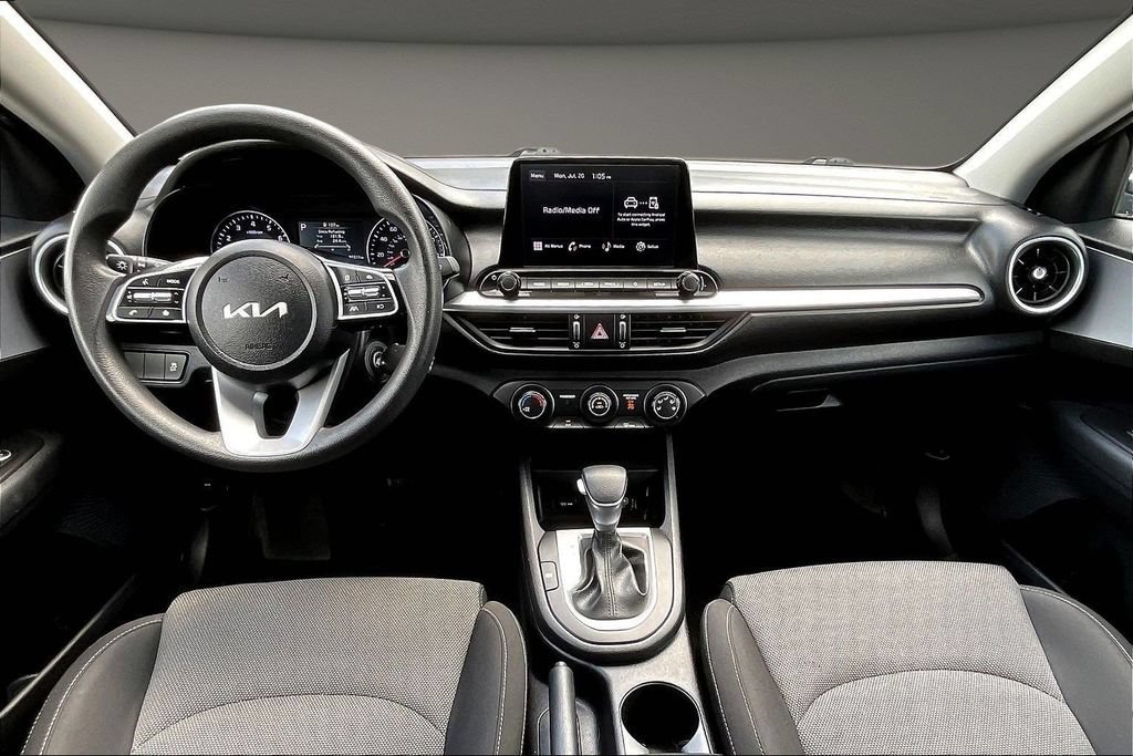 Used 2024 Kia Forte LXS FWD image 11