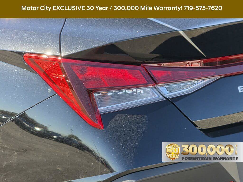 New 2026 Hyundai Elantra SE FWD image 15